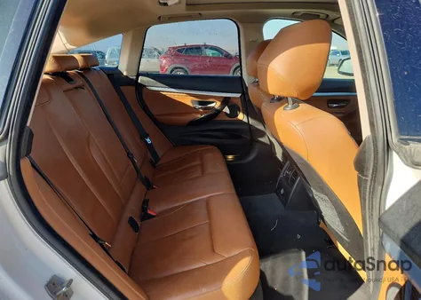 2015 BMW 328 Xigt z USA, uszkodzony, nr VIN WBA3X5C51FD561917